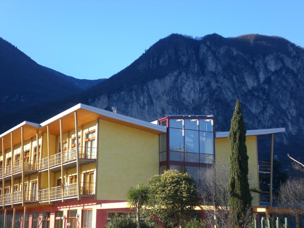 Garda Sporting Club Hotel Riva del Garda Exterior foto